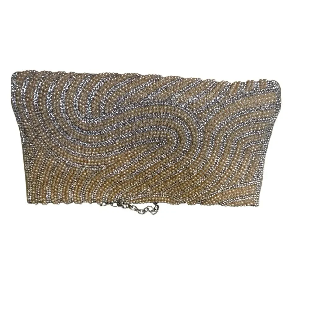 Jewel Badgley Mischka Tina Beaded Swirl Envelope Clutch Bag